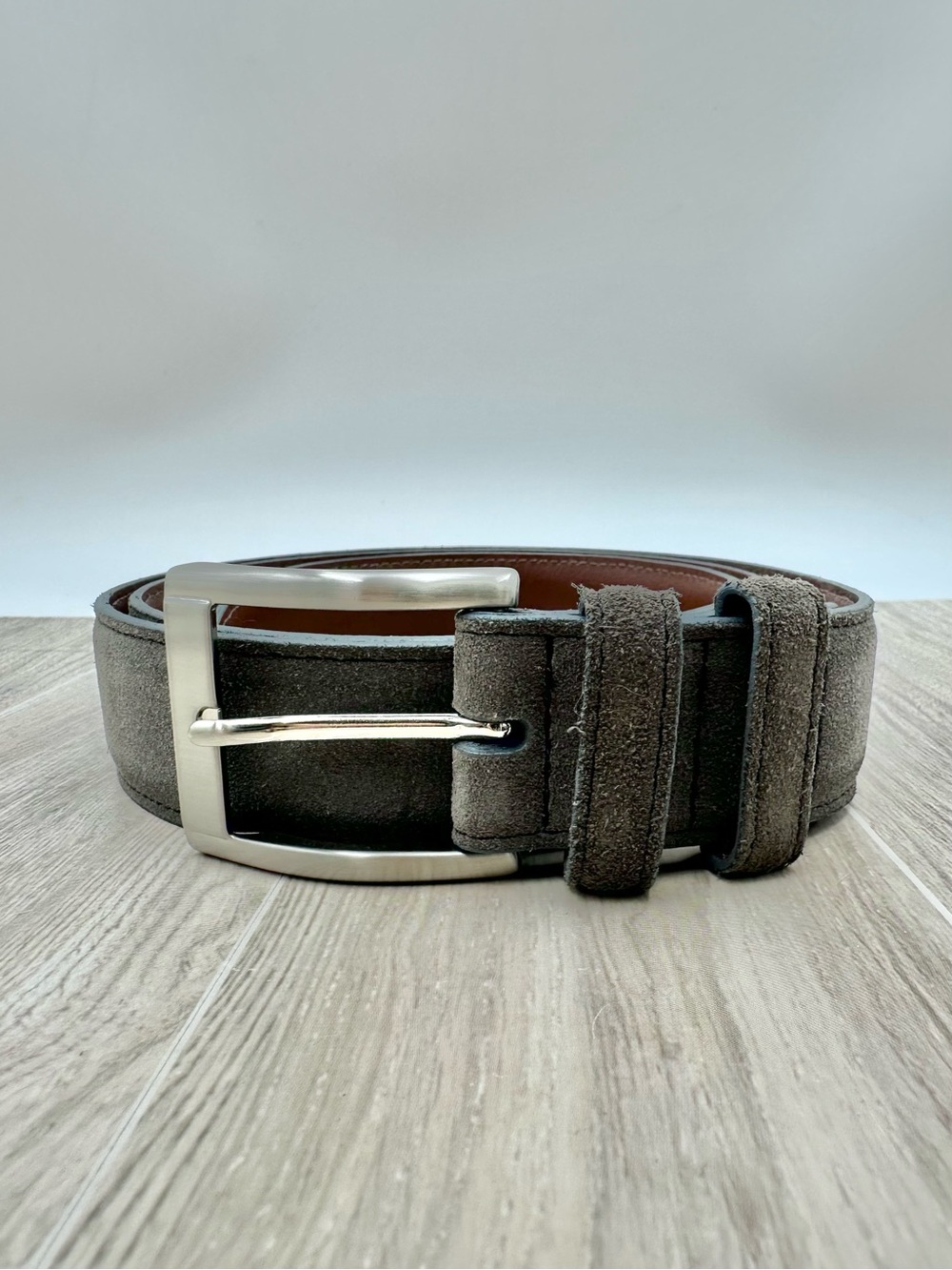 Torino Leather Company European Slate Gray Suede Belt 54459 Made In USA Size 40